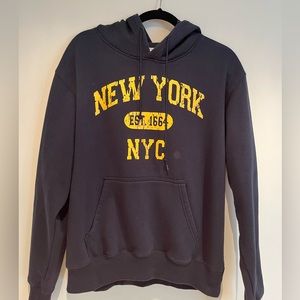 NAVY new york crew neck